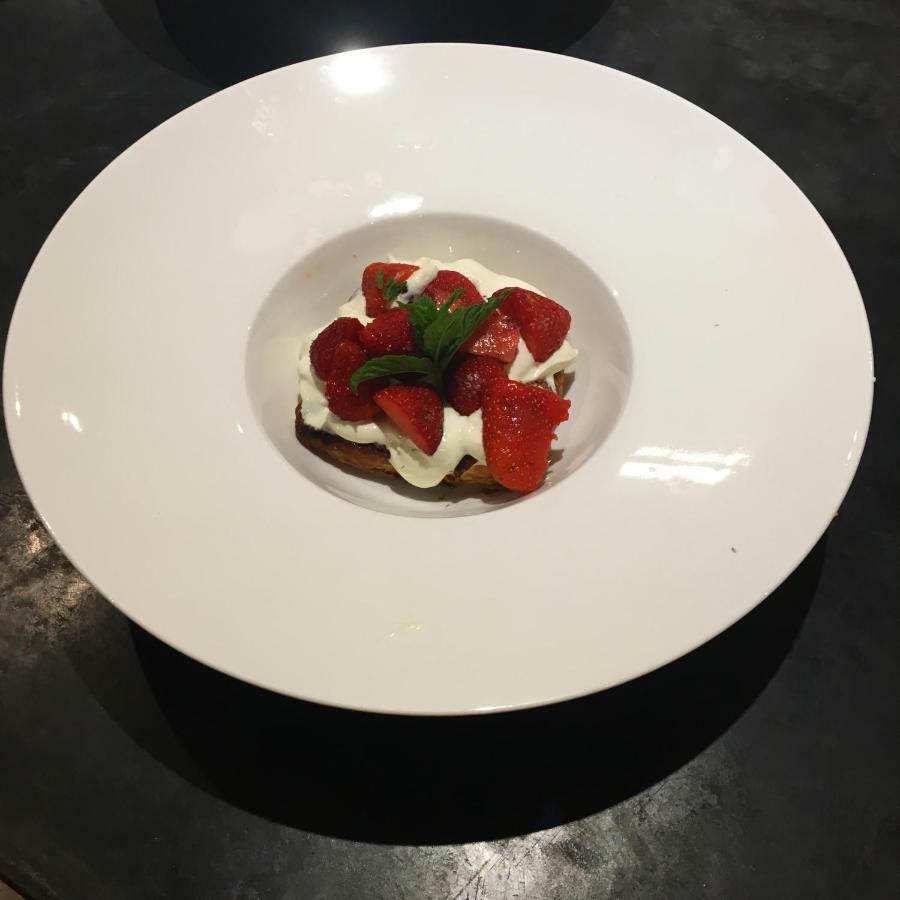La Datcha Delicatessen Tulette ภายนอก รูปภาพ